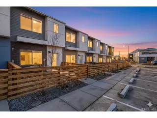 Photo #5: 9147398 Listing