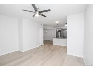 Photo #4: 9149982 Listing