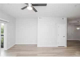 Photo #5: 9149982 Listing