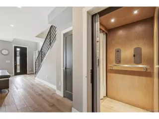 Photo #6: 9153287 Listing