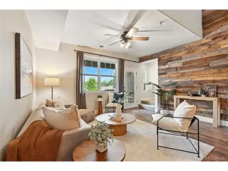 Photo #5: 9154051 Listing 