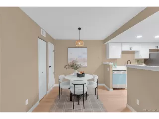 Photo #3: 9154450 Listing