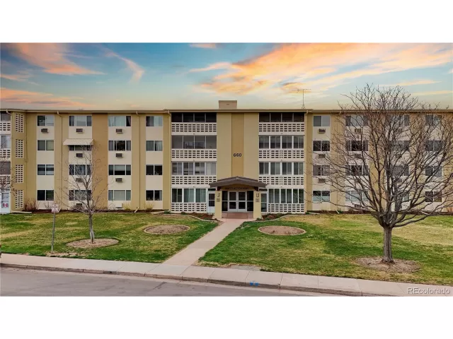 MLS: 9155515 Condo For Sale