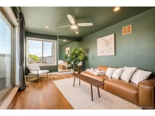 Photo #3: 9157118 Listing