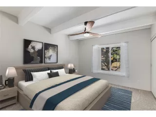 Photo #5: 9157871 Listing