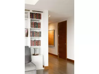 Photo #4: 9158134 Listing