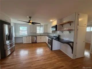 Photo #2: 9158589 Listing