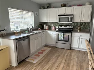 Photo #3: 9158715 Listing