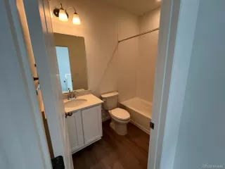 Photo #6: 9160298 Listing 