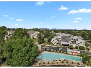 Photo #4: 9163454 Listing 