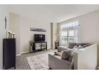 Photo #4: 9165455 Listing