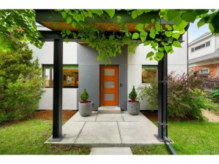 Photo #2: 9165861 Listing
