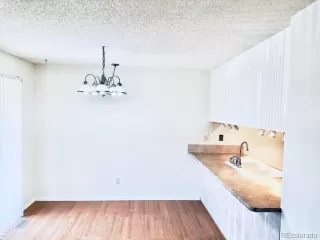 Photo #6: 9166269 Listing