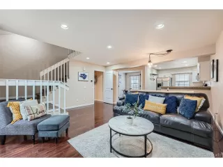 Photo #5: 9175753 Listing 