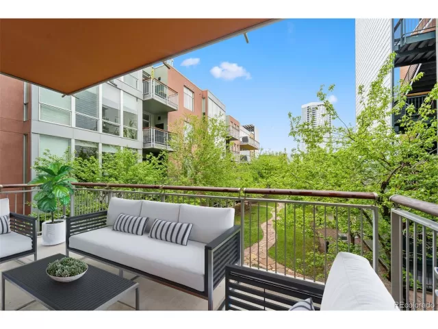 MLS: 9178387 Condo For Sale