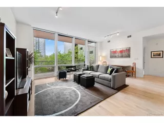 Photo #2: 9178387 Listing 