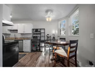 Photo #5: 9179789 Listing