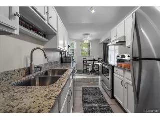 Photo #6: 9179789 Listing