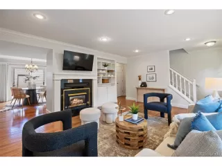 Photo #5: 9179929 Listing 