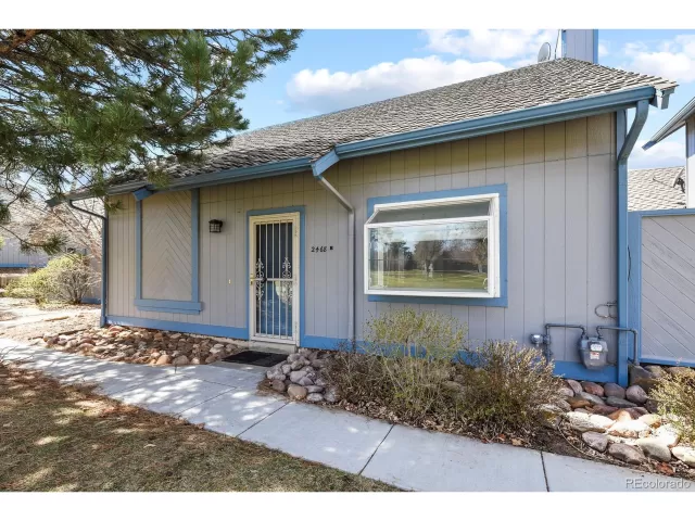 MLS: 9182795 Condo For Sale