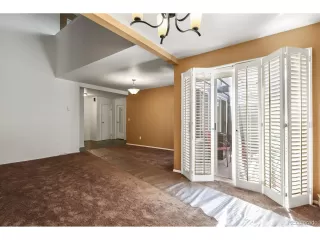 Photo #4: 9182795 Listing 