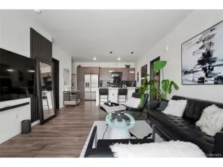 Photo #5: 9185640 Listing