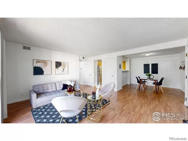 MLS: 9186749 Condo For Sale