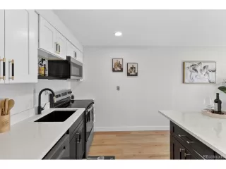 Photo #6: 9190039 Listing 