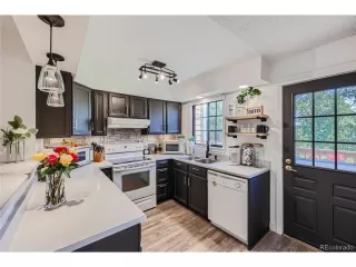 Photo #6: 9192457 Listing 