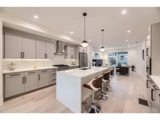 Photo #5: 9194245 Listing