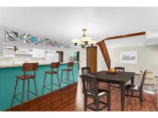 Photo #5: 9194833 Listing