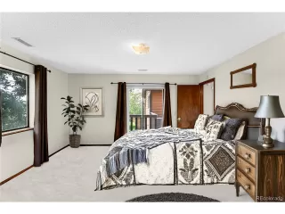 Photo #6: 9194833 Listing