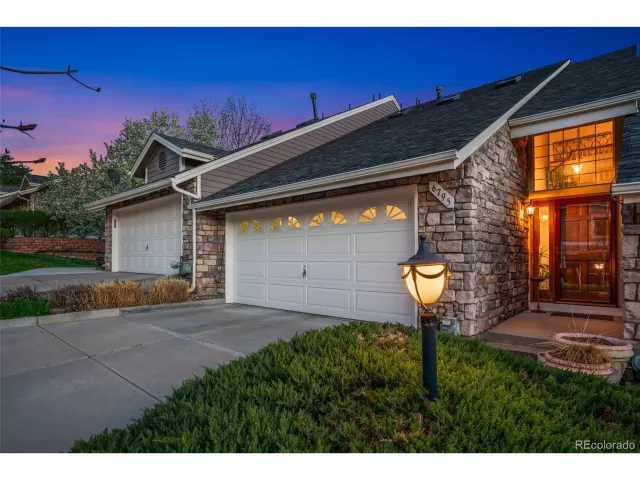 MLS: 9195745 Condo For Sale