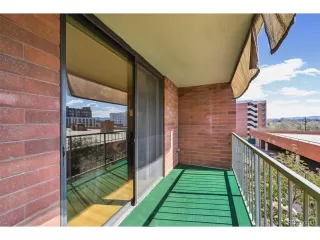 Photo #3: 9201008 Listing