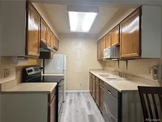 Photo #4: 9201137 Listing 