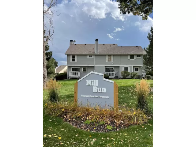 MLS: 9201593 Condo For Sale