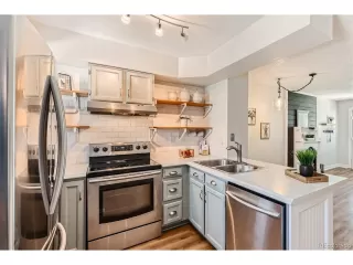 Photo #5: 9201747 Listing 