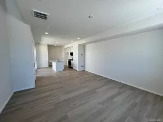 Photo #2: 9203179 Listing