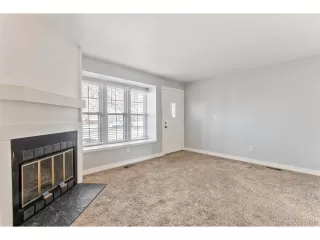 Photo #4: 9204573 Listing