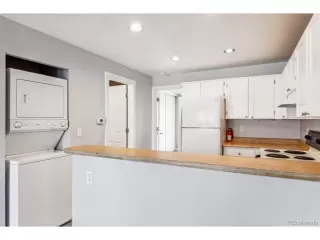 Photo #5: 9204573 Listing