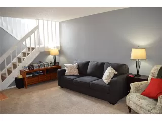 Photo #2: 9204675 Listing
