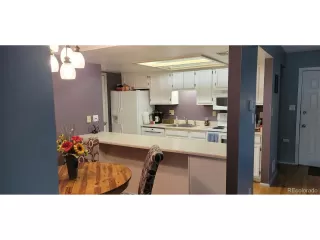 Photo #4: 9204675 Listing