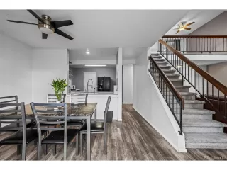 Photo #5: 9204760 Listing 