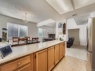 Photo #6: 9204968 Listing