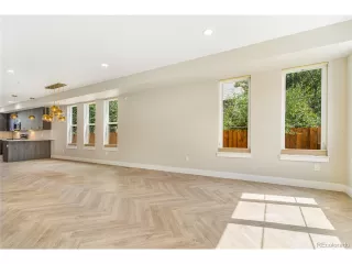 Photo #2: 9205262 Listing 