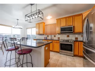 Photo #5: 9205340 Listing