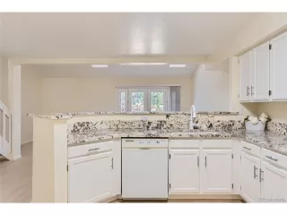 Photo #6: 9217159 Listing