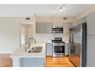 Photo #5: 9219567 Listing