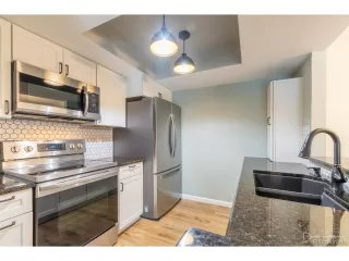 Photo #5: 9219933 Listing 