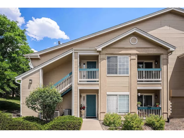 MLS: 9221836 Condo For Sale
